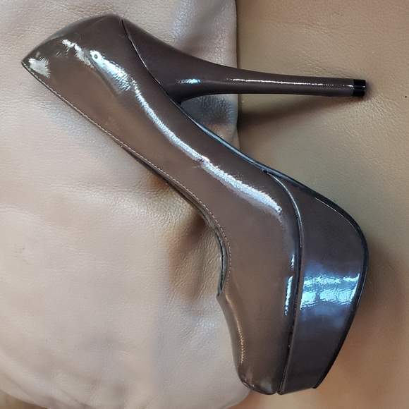 Shoes - Brown platform stiletto heels